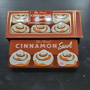 Discontinued Too Faced Cinnamon Roll pallette